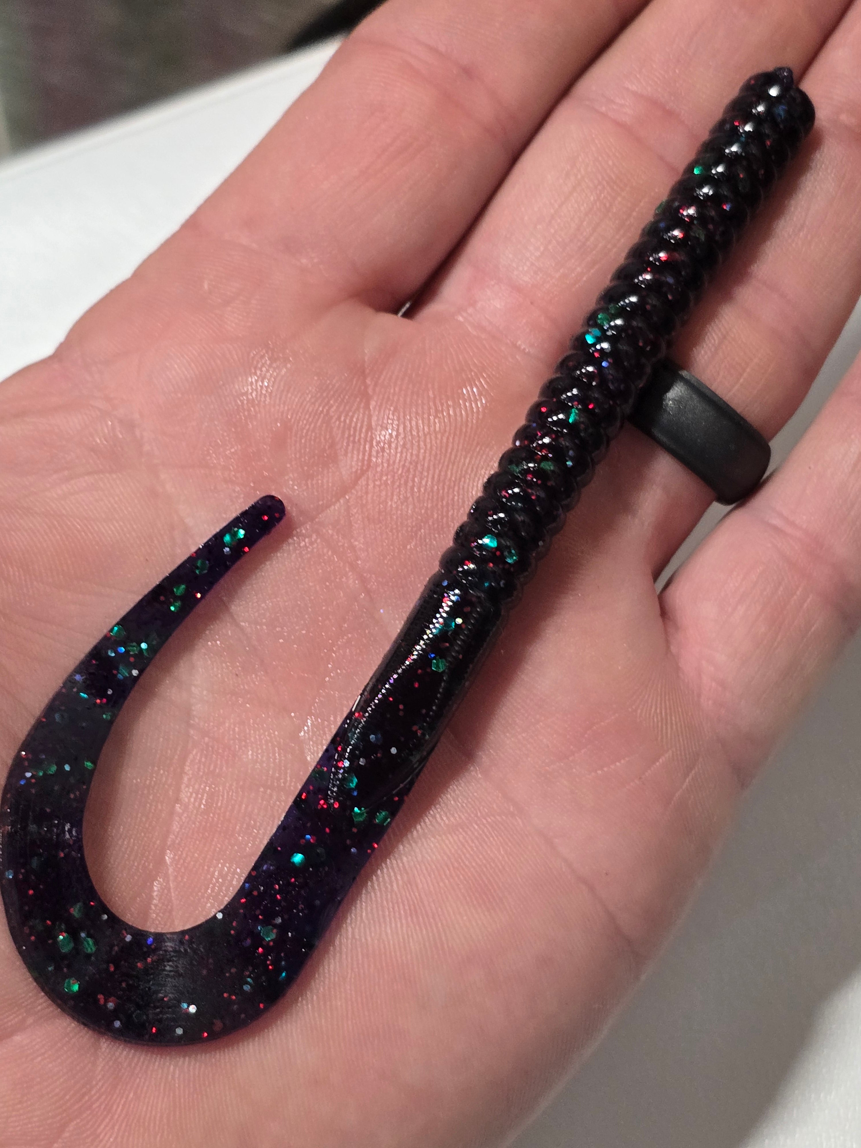 7" Ribbon Tail
