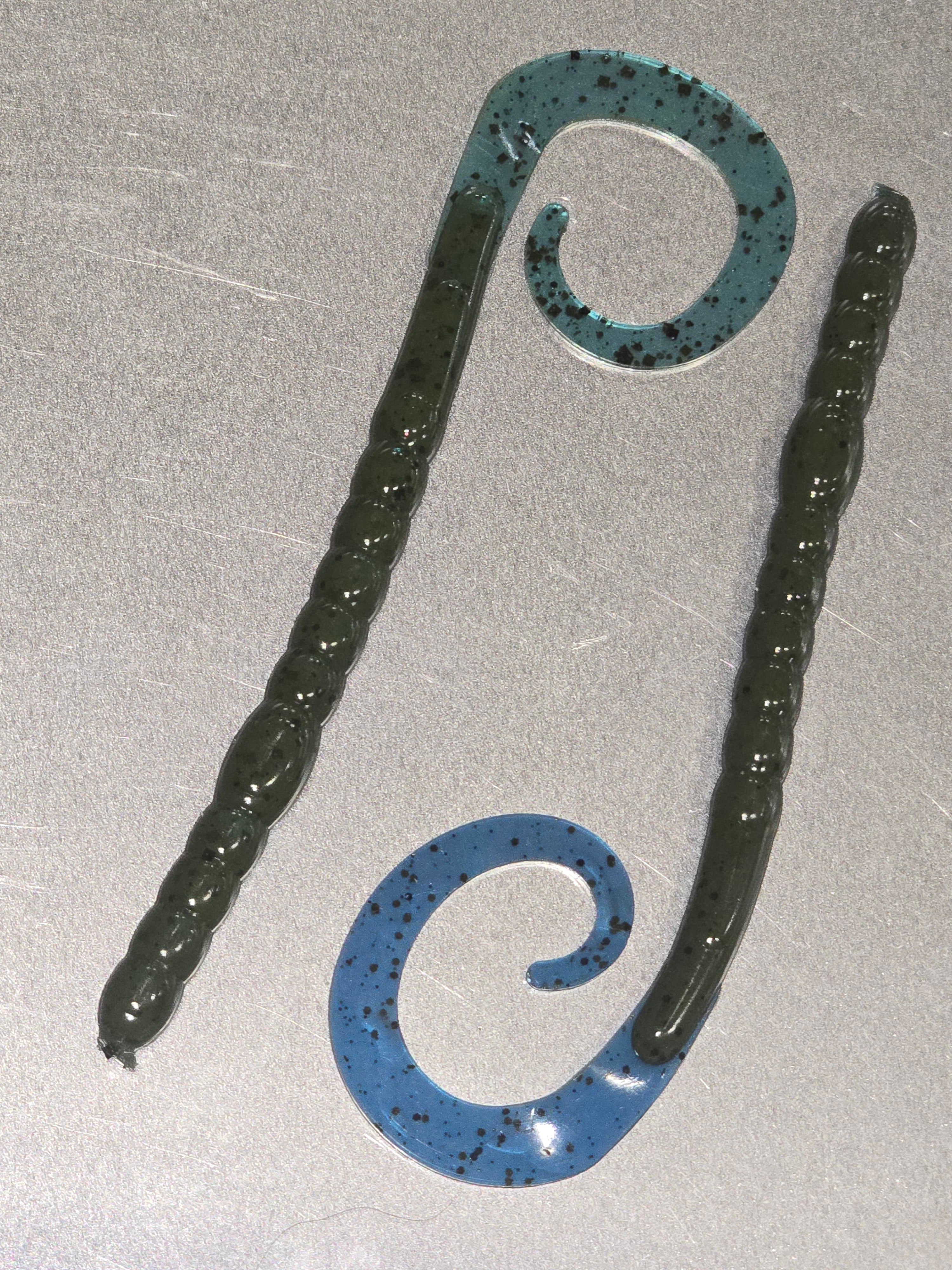 10" curl Tail
